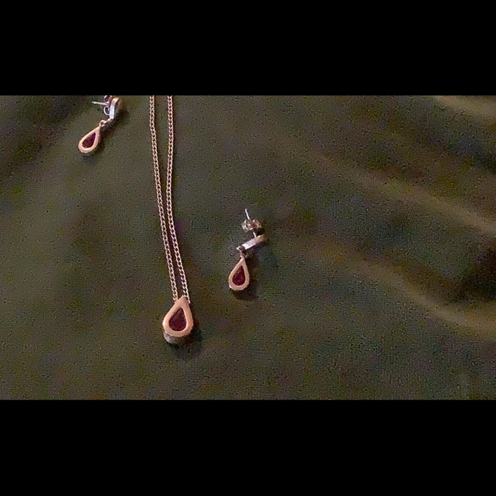 Avon Tear Drop Necklace and Earrings